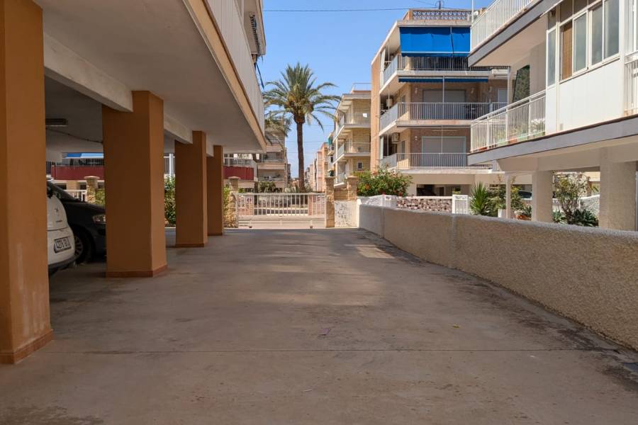 Re-sale - Apartment - Santa Pola