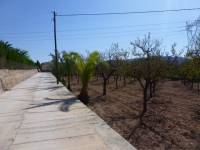 Re-sale - Country house - Hondon De Las Nieves