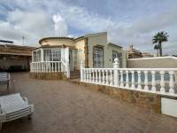 Re-sale - Villa - Playa Flamenca - Alicante