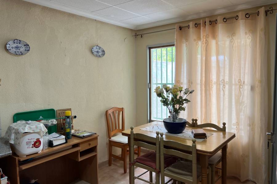 Venta - Townhouse - Hondon De Los Frailes