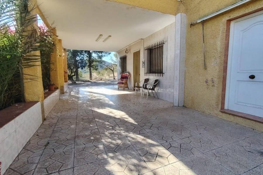 Re-sale - Country house - Hondon De Las Nieves