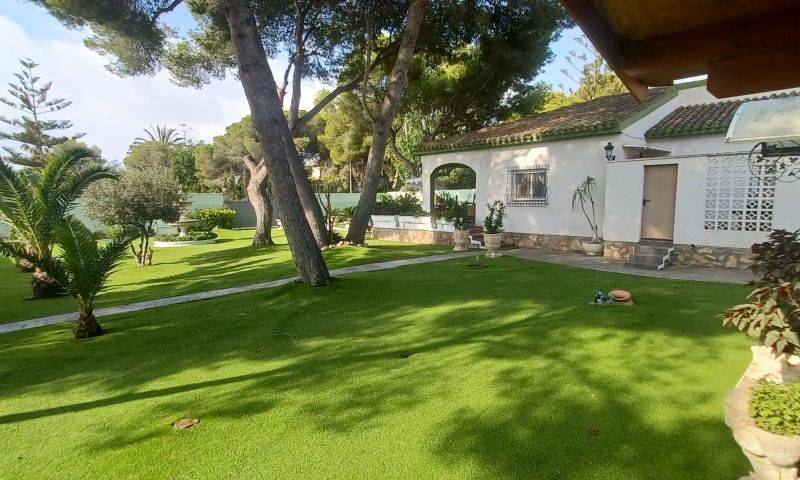 Re-sale - Villa - Campoamor