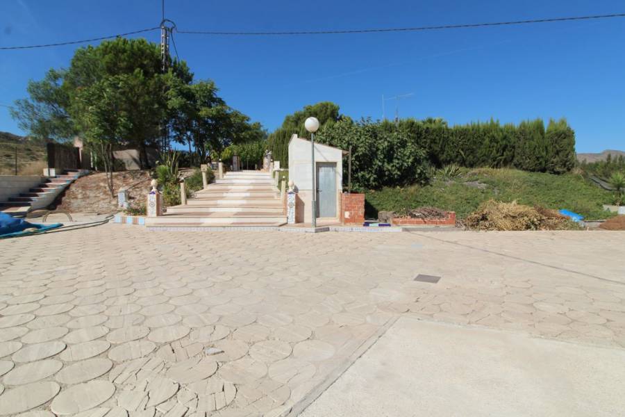 Venta - Casa de campo - Novelda