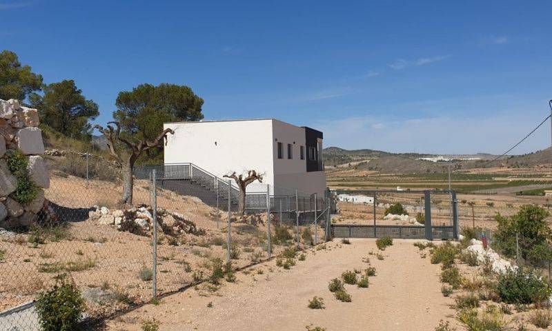 Re-sale - Country house - Algueña