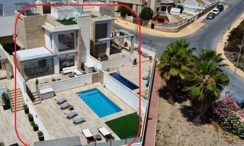 Re-sale - Villa - Villamartin