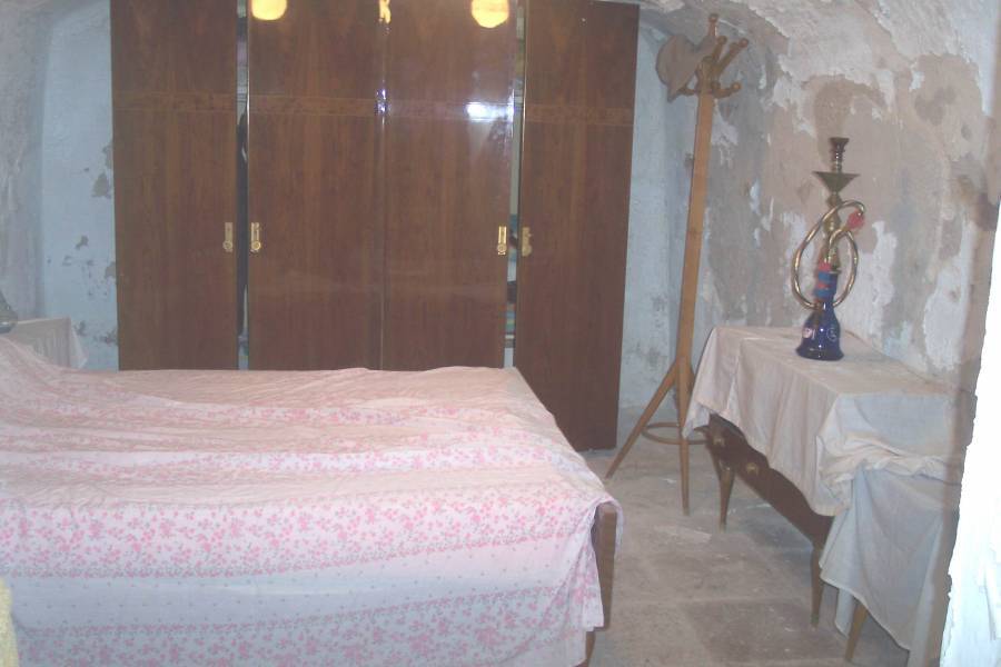 Venta - Casa cueva - La Romana - María auxiliadora