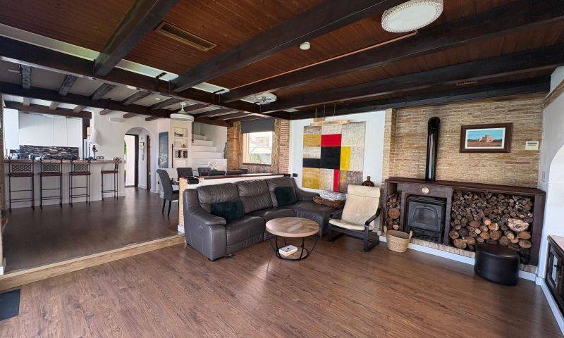 Re-sale - Villa - Villamartin