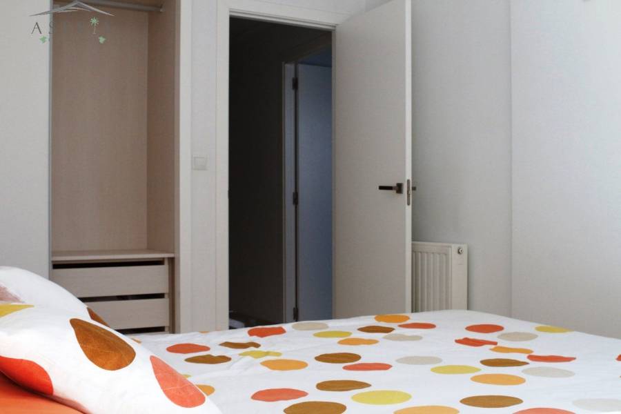 Re-sale - Apartment - Novelda