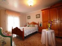 Re-sale - Country house - Hondon De Las Nieves