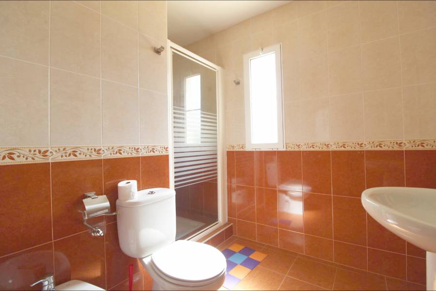 Re-sale - Villa - Aspe