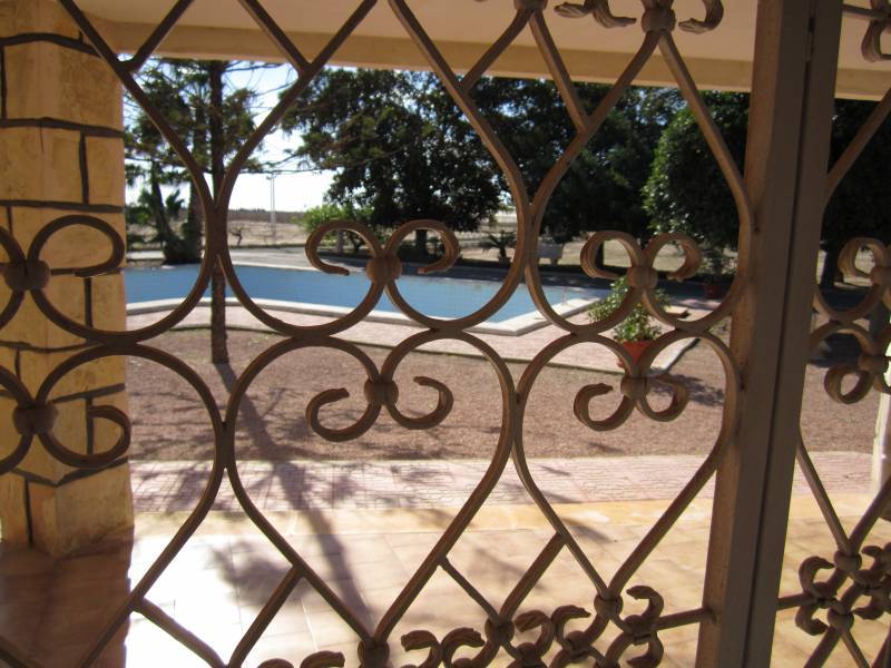 Re-sale - Villa - Elche