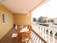 Re-sale - Villa - Elche