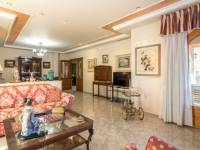 Re-sale - Villa - Elche