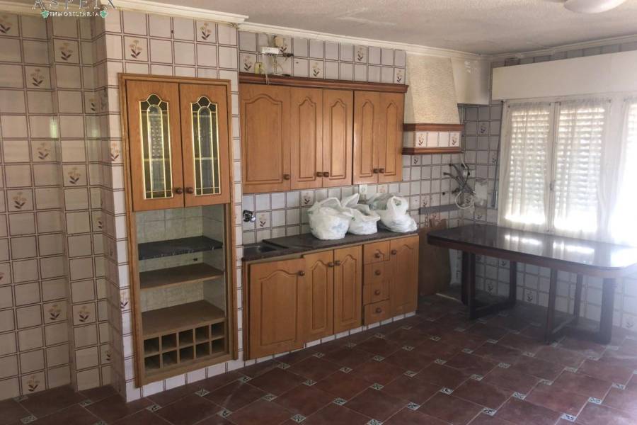 Re-sale - Villa - Novelda - san roque