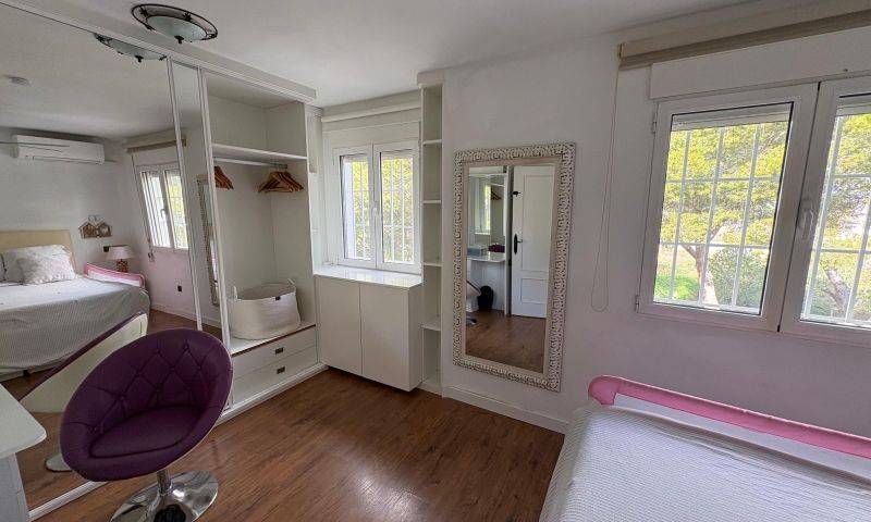 Re-sale - Villa - Villamartin