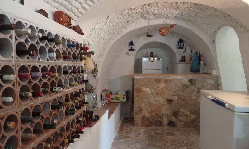 Re-sale - Cave house - Hondon De Las Nieves