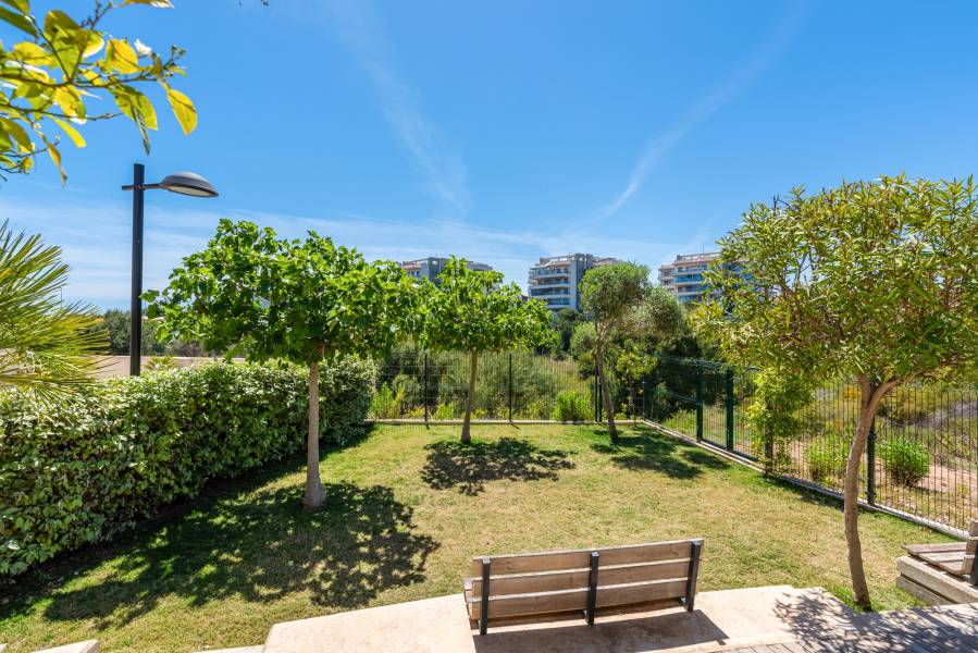 Re-sale - Apartment - Villamartin