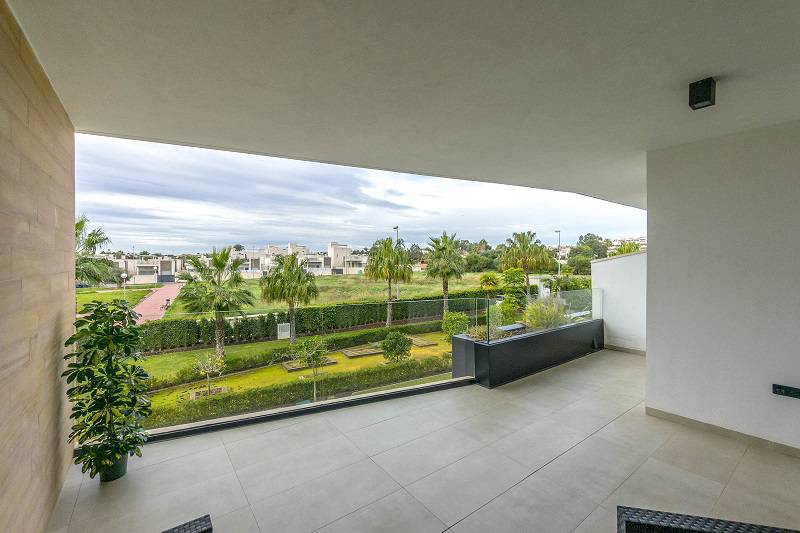 Re-sale - Apartment - Villamartin