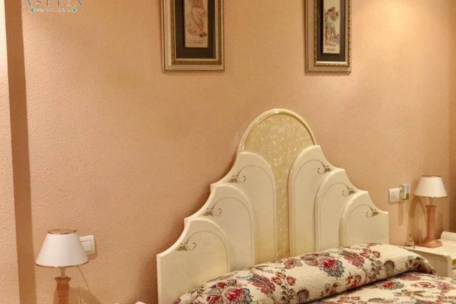 Re-sale - Flat - Elche