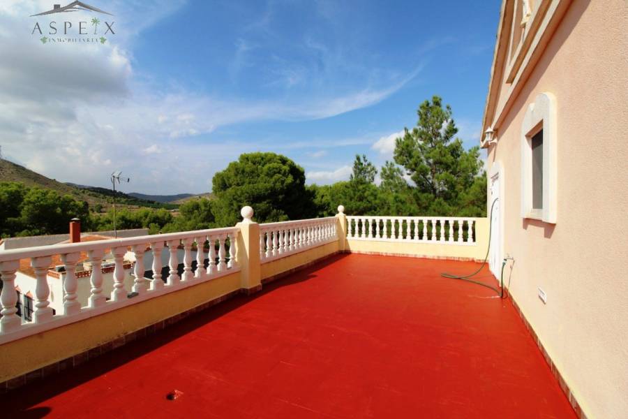 Re-sale - Country house - Hondon De Las Nieves