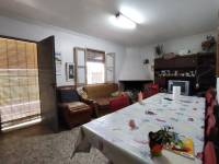 Re-sale - Country house - Novelda