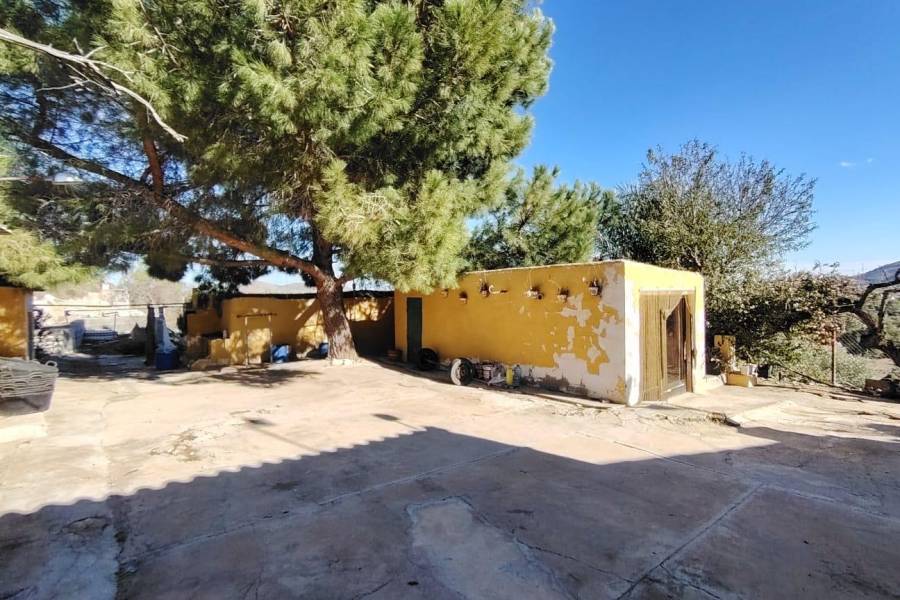 Re-sale - Country house - Hondon De Las Nieves