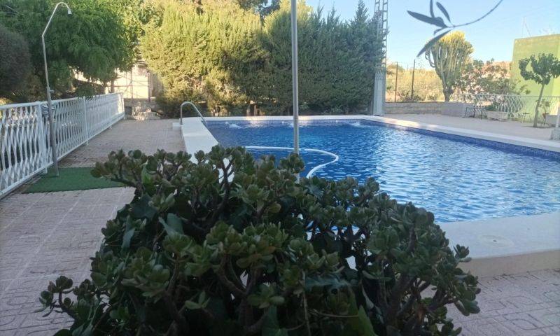 Re-sale - Country house - Elche