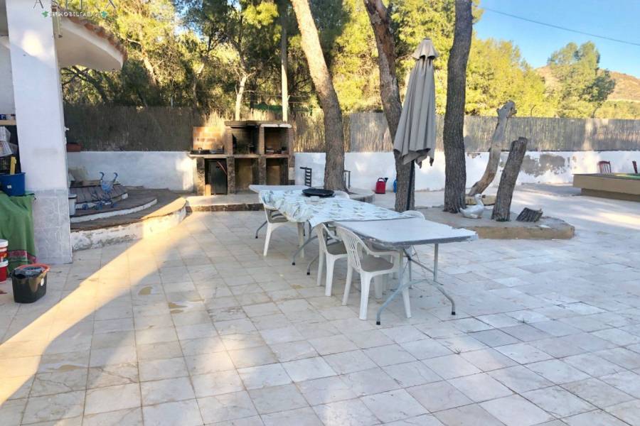 Re-sale - Villa - La Romana - ALCANÁ