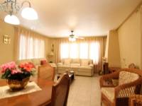 Re-sale - Country house - Elche