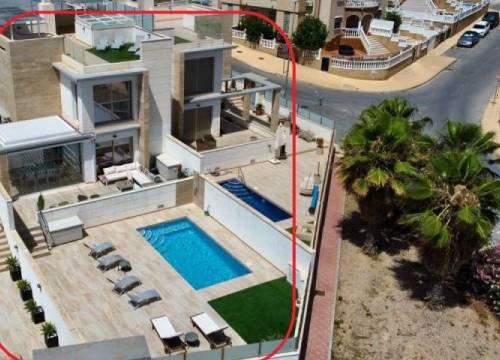 Villa - Re-sale - Villamartin - Villamartin