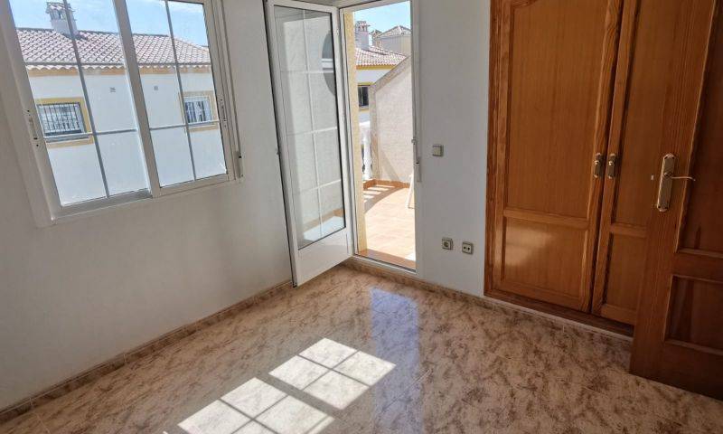 Re-sale - Semi Detached - Playa Flamenca - Alicante