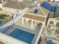 Re-sale - Villa - Torrevieja