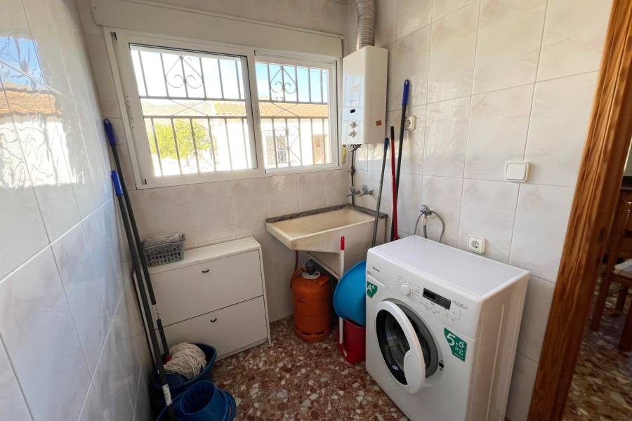 Re-sale - Country house - Hondon De Los Frailes