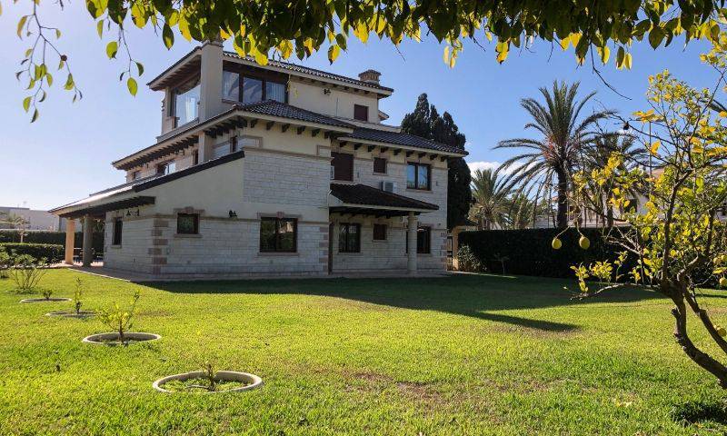 Venta - Chalet - Cabo Roig