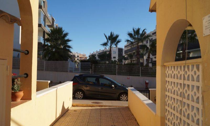 Re-sale - Apartment - Villamartin