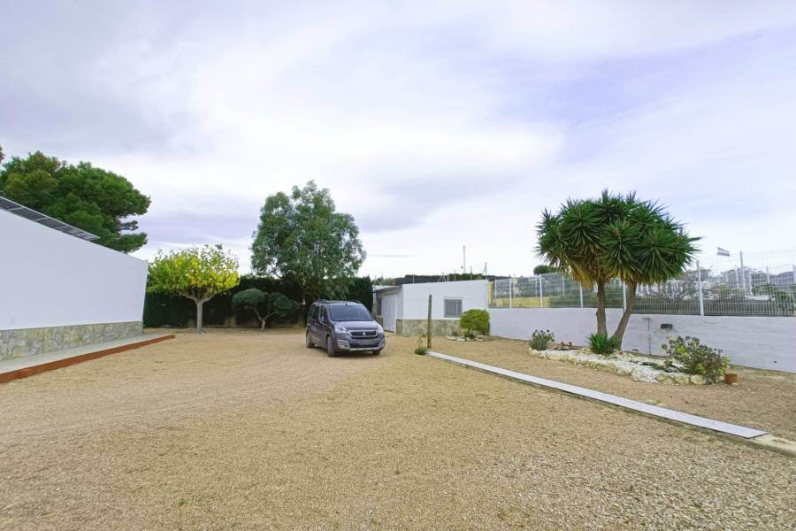 Re-sale - Country house - Albatera - ALBATERA