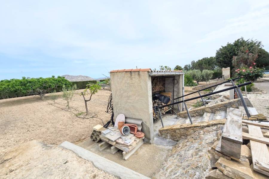 Re-sale - Country house - Aspe