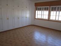 Re-sale - Villa - Elche