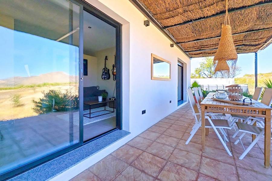 Re-sale - Country house - Hondon De Los Frailes