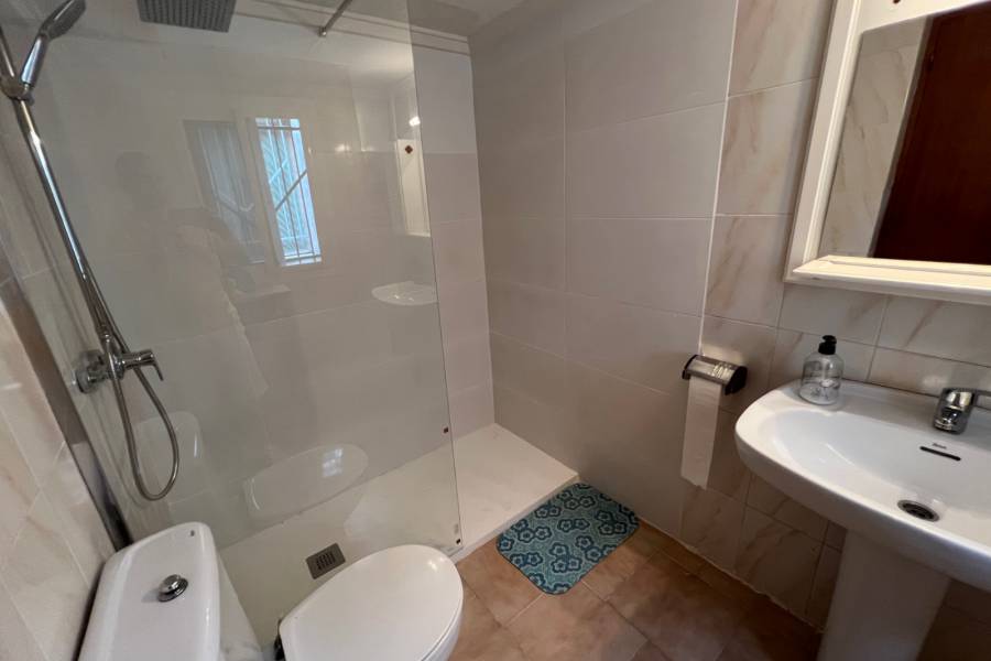 Venta - Townhouse - Hondon De Los Frailes