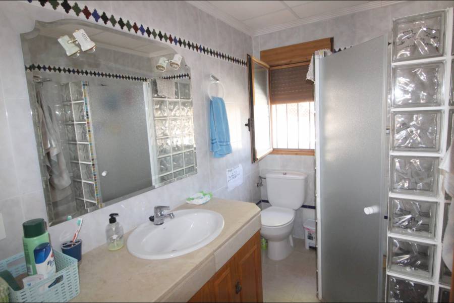 Venta - Casa de campo - Novelda
