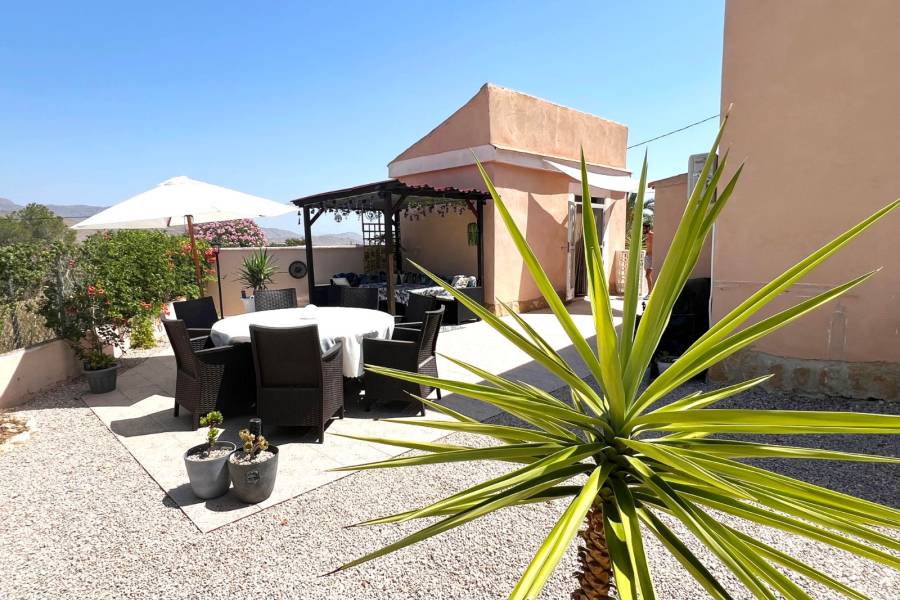 Re-sale - Country house - Hondon De Los Frailes