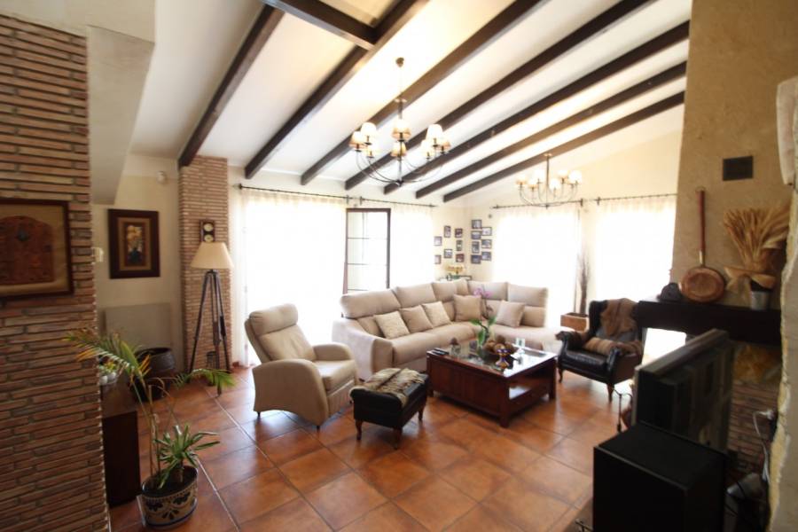 Re-sale - Villa - Tibi - Urbanizaciòn Maigmo
