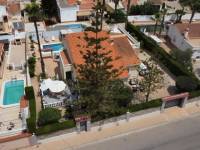 Venta - Chalet - Torrevieja