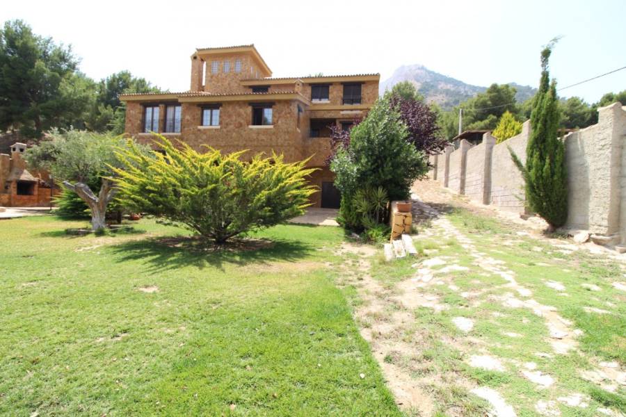 Re-sale - Villa - Tibi - Urbanizaciòn Maigmo