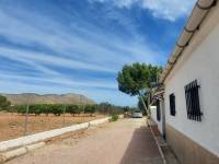 Re-sale - Country house - Hondon De Las Nieves