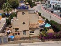 Re-sale - Villa - Villamartin