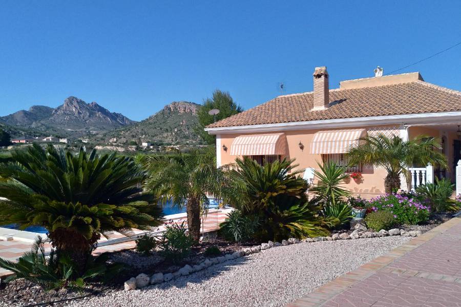 Re-sale - Country house - Fortuna