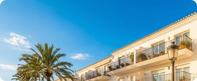 <strong>Rijwoningen</strong> & Appartementen